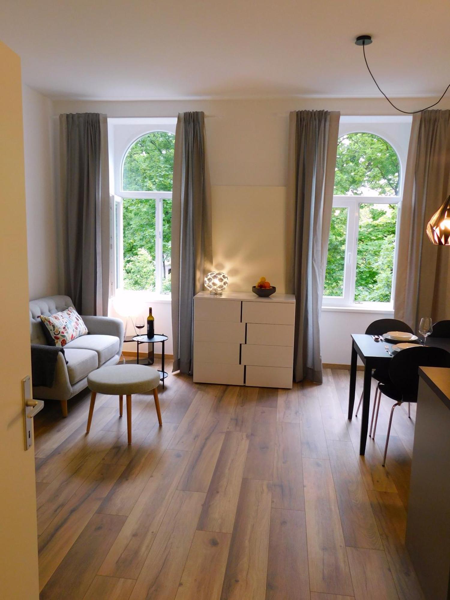 Max, Ruhige Sonnige Wohnung In Praternahe Viena Exterior foto